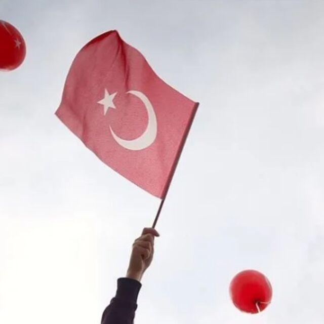 28 Ekim resmi tatil mi?