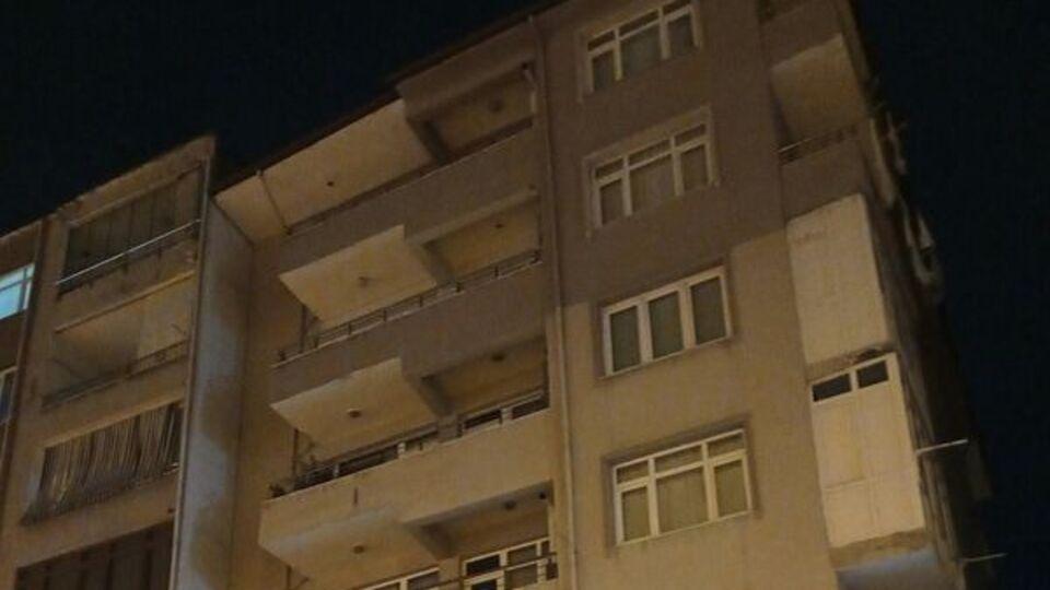 Kocaeli'de 7 katlı bina tahliye edildi