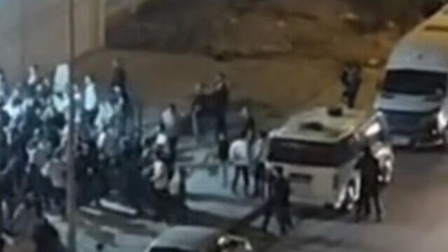 Sancaktepe'de pazar yerinde bıçaklı kavga: Biri çocuk 6 yaralı