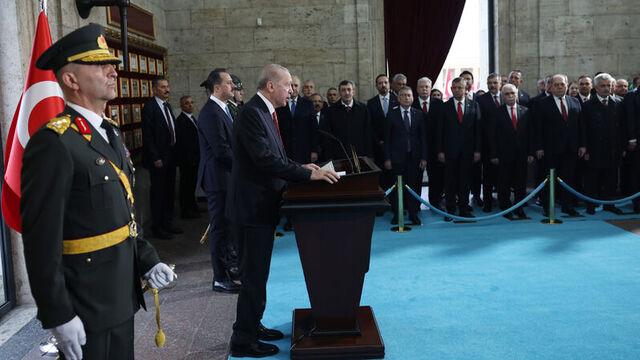 Cumhurbaşkanı Erdoğan ve devlet erkanı Anıtkabir'de