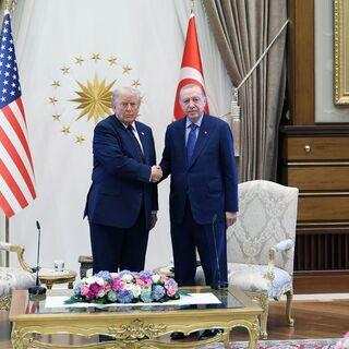 Cumhurbaşkanı Erdoğan, Donald Trump'la görüştü