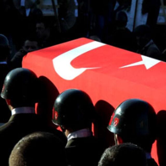 MSB: Hakkari'de 1 asker şehit oldu