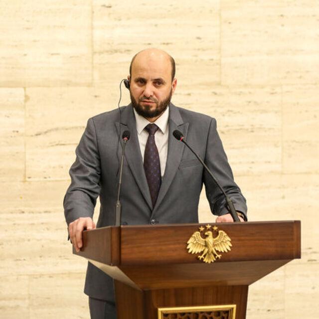 "Aylık 831 milyon dolara ihtiyacımız var"
