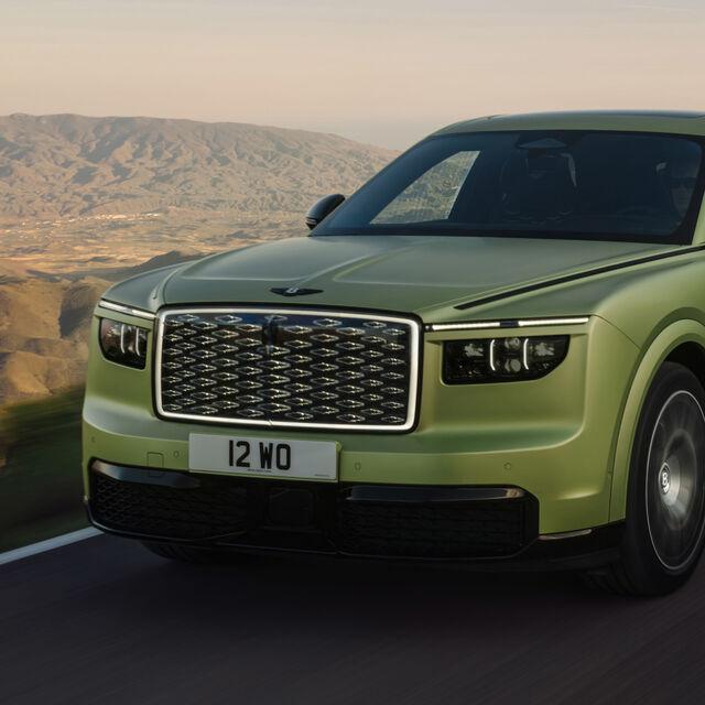 Bentley ilk elektrikli modelini tanıttı