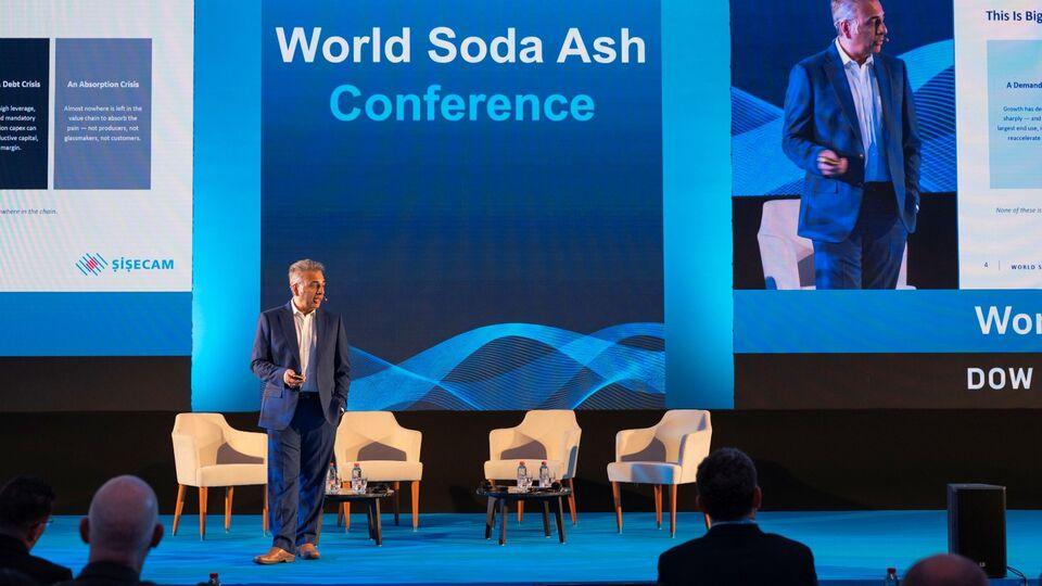 Şişecam, Dünya Soda Külü Konferansı'nda sektörle bir araya geldi