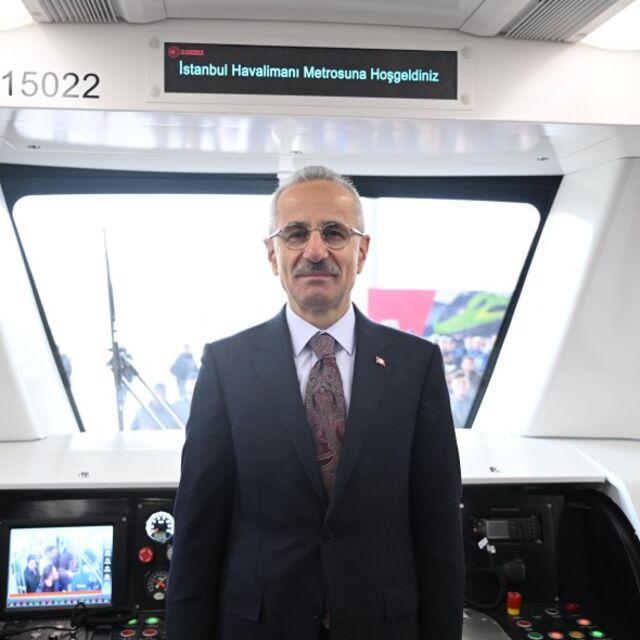 "Dünya nüfusunun 5'te 2'sine denk gelen 3,25 milyar yolcu taşındı"