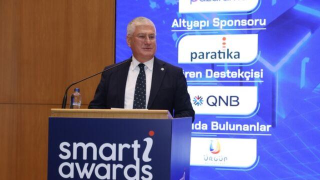 Smart-i Awards ödülleri verildi