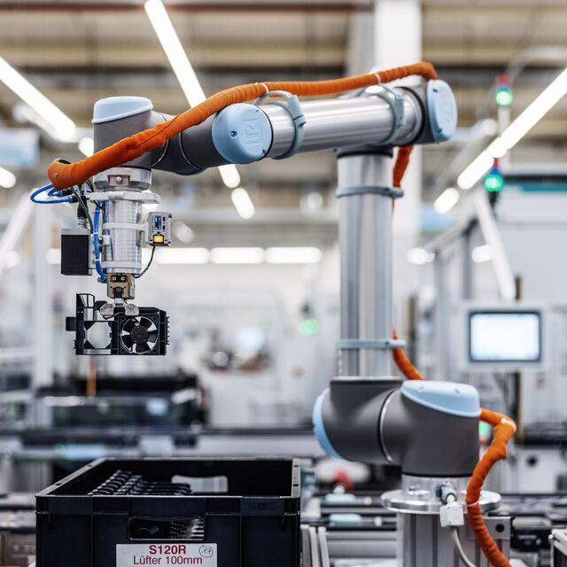 Siemens ve NVIDIA'dan otonom üretim ortaklığı
