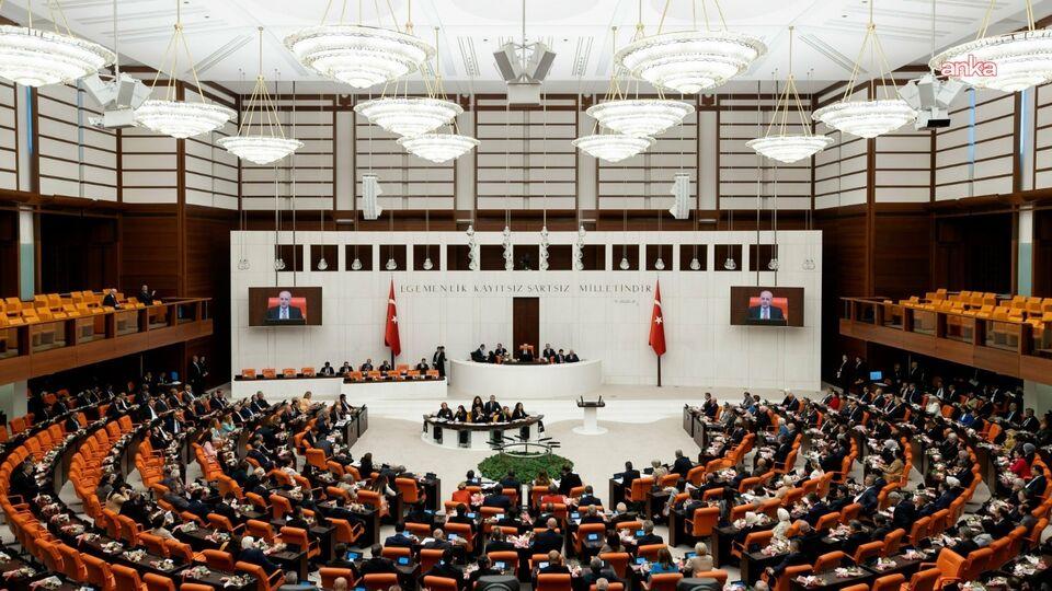 "65 yaş üstü emeklilere daha fazla zam yapılabilir"