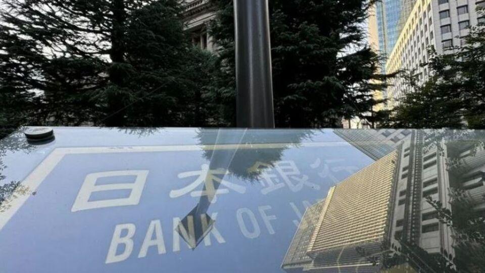 BOJ faizi sabit tuttu