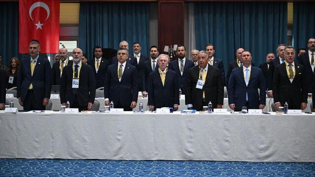 Fenerbahçe'de kritik gündemler!