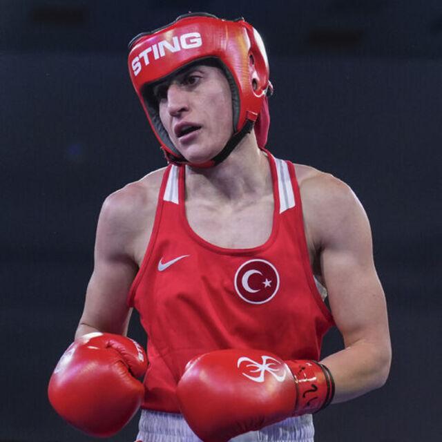 Gizem Özer'den bronz madalya!