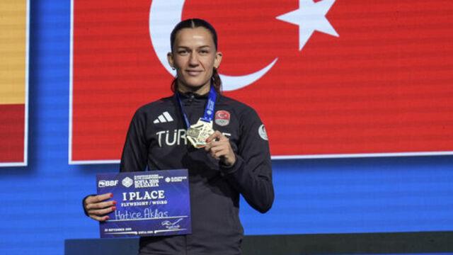 "Madalyamı babama armağan etmek istiyorum"
