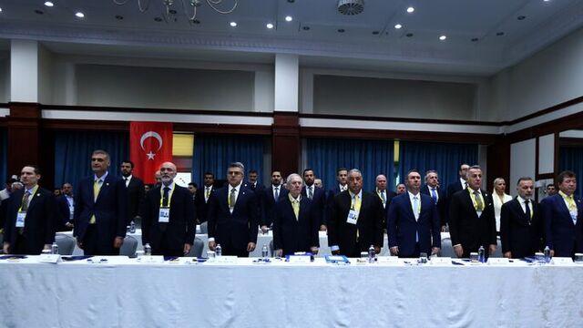 F.Bahçe'de tarihi genel kurul sona erdi!