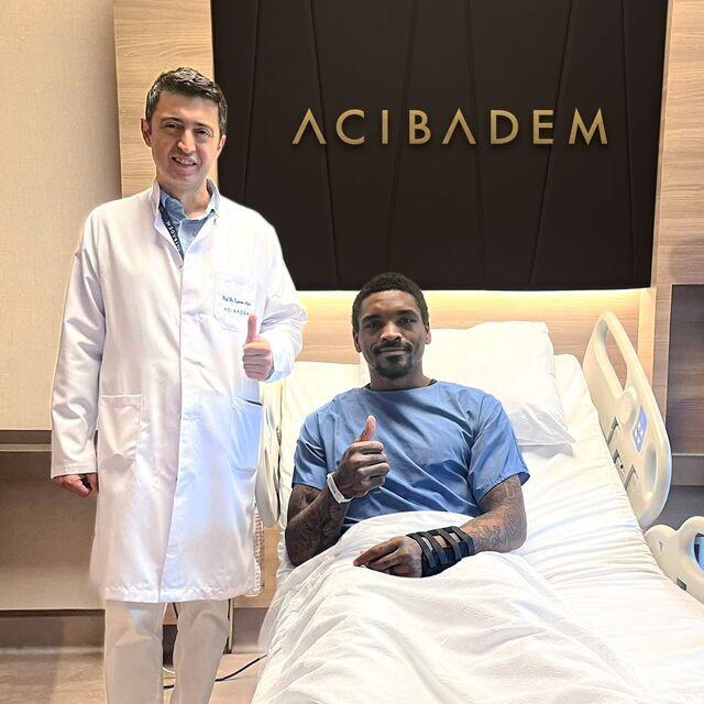 Beşiktaş'ta Jeffries ameliyat edildi!