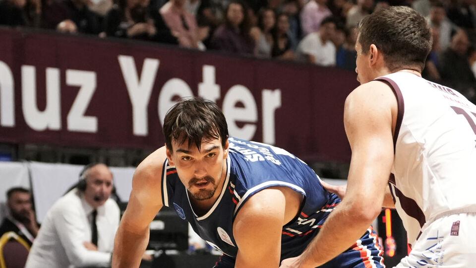 A.Efes deplasmanda kazandı!