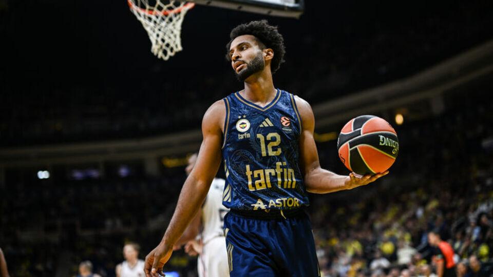 Fenerbahçe, Panathinaikos'a konuk olacak!
