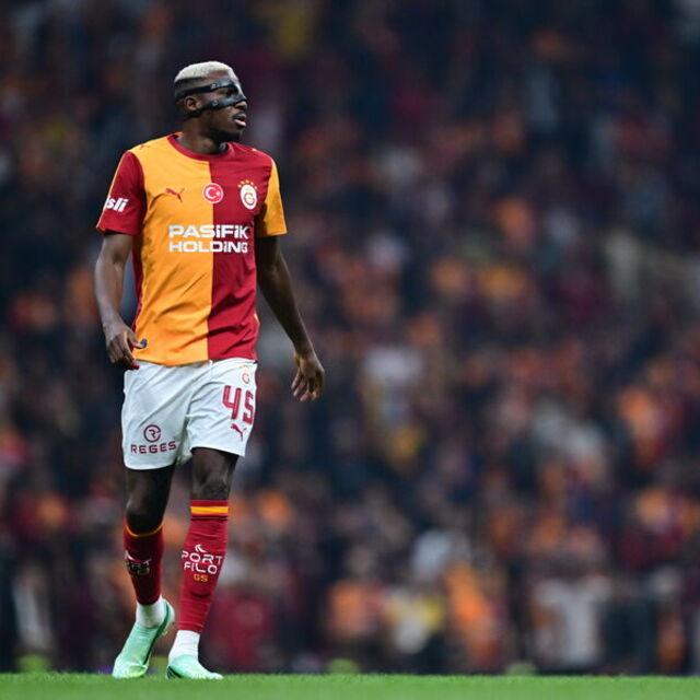 "Yine tek başına maçı çevirdi!"