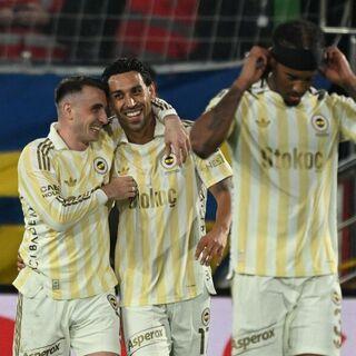 Fenerbahçe Rize'de 7 maçtır puan bırakmıyor!