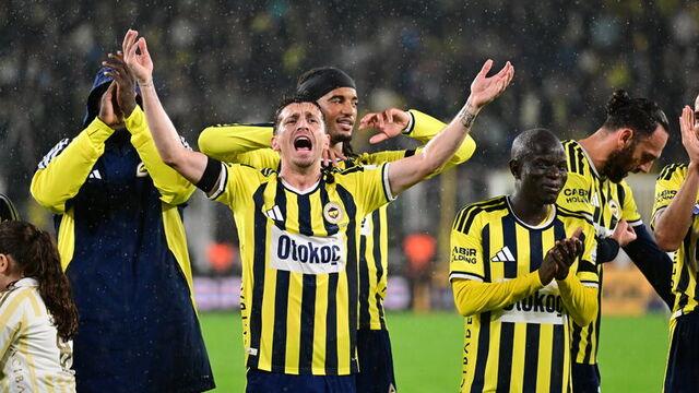 Sahalara dönen Mert Hakan: Çok mutluyum