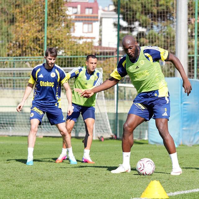 Fenerbahçe, derbi mesaisine başladı!