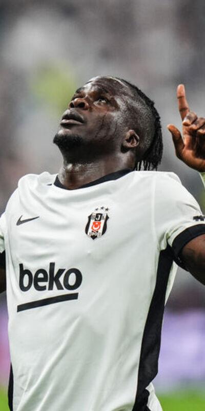 Olaitan Avrupa'da bambaşka!