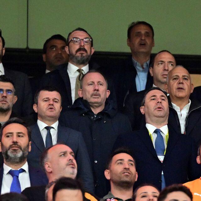 Sergen Yalçın'dan derbiye yakın takip