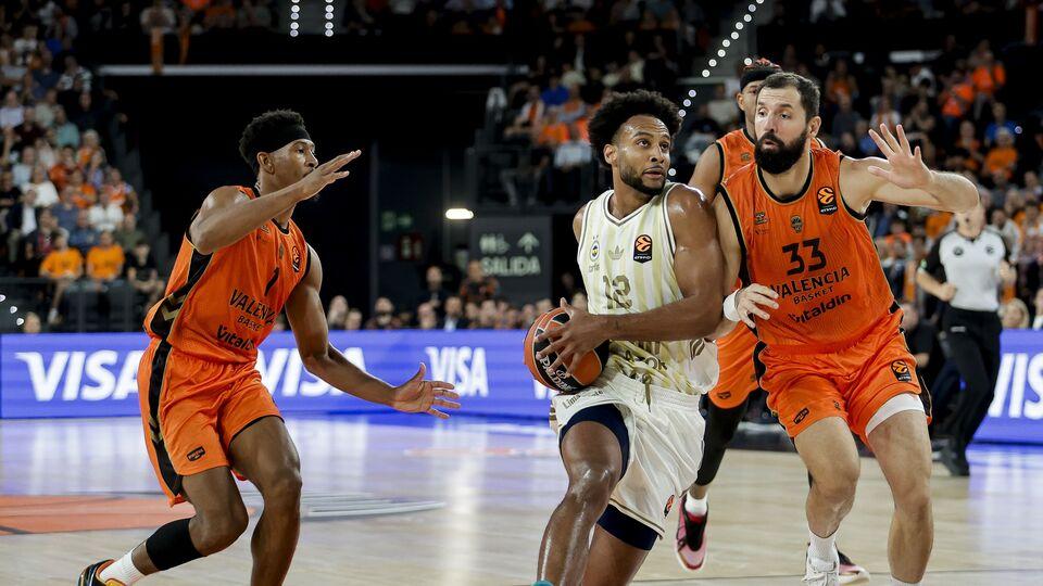F.Bahçe, Valencia'da kayıp