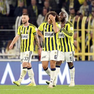 Fenerbahçe üstünlüğünü koruyamıyor!
